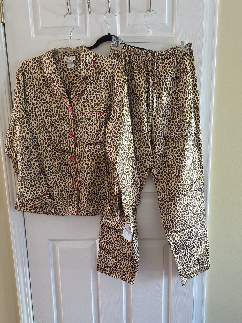 NW Leopard-Print Polyester Pajama Set in Gold and Black by Kathryn